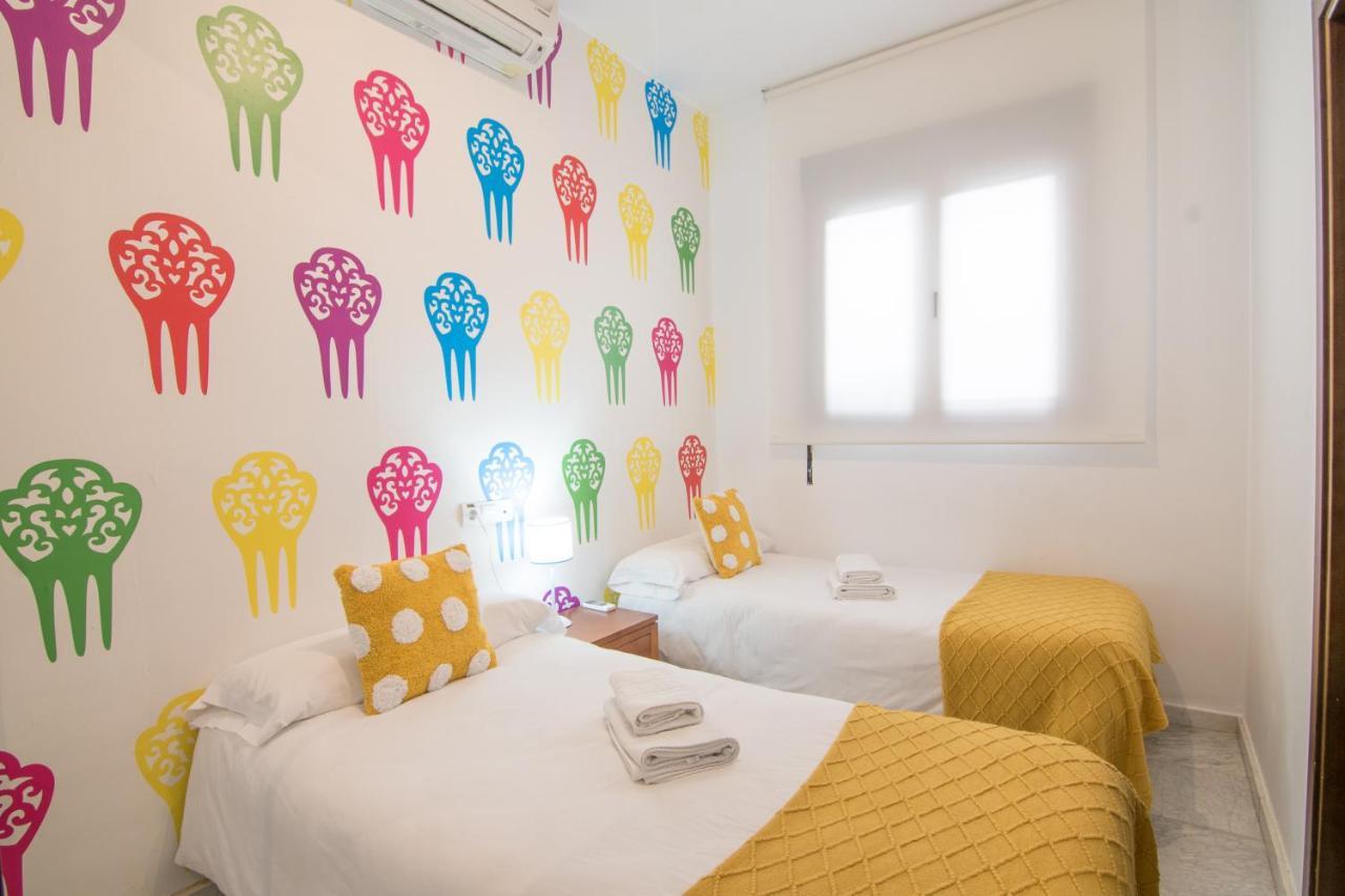Tuguest Plaza De Gracia Apartment Granada Ngoại thất bức ảnh