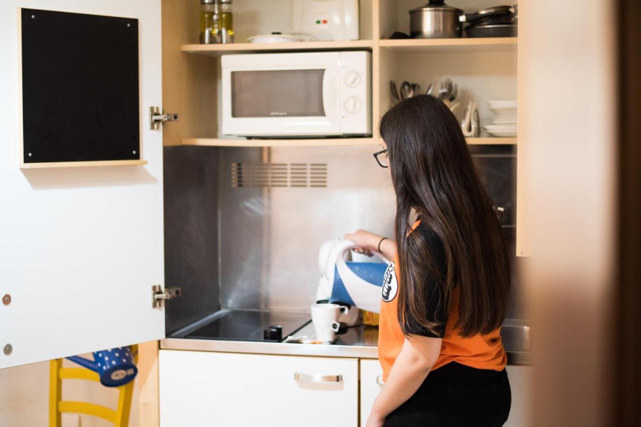 Tuguest Plaza De Gracia Apartment Granada Ngoại thất bức ảnh